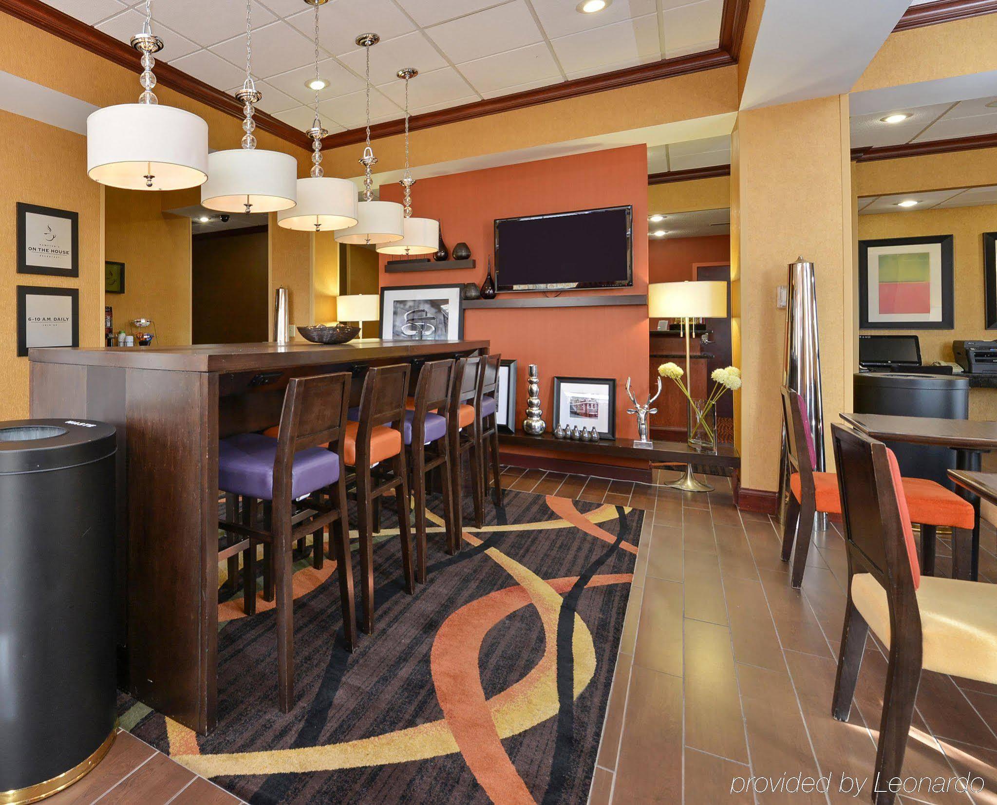 Hampton Inn Keokuk Exterior photo
