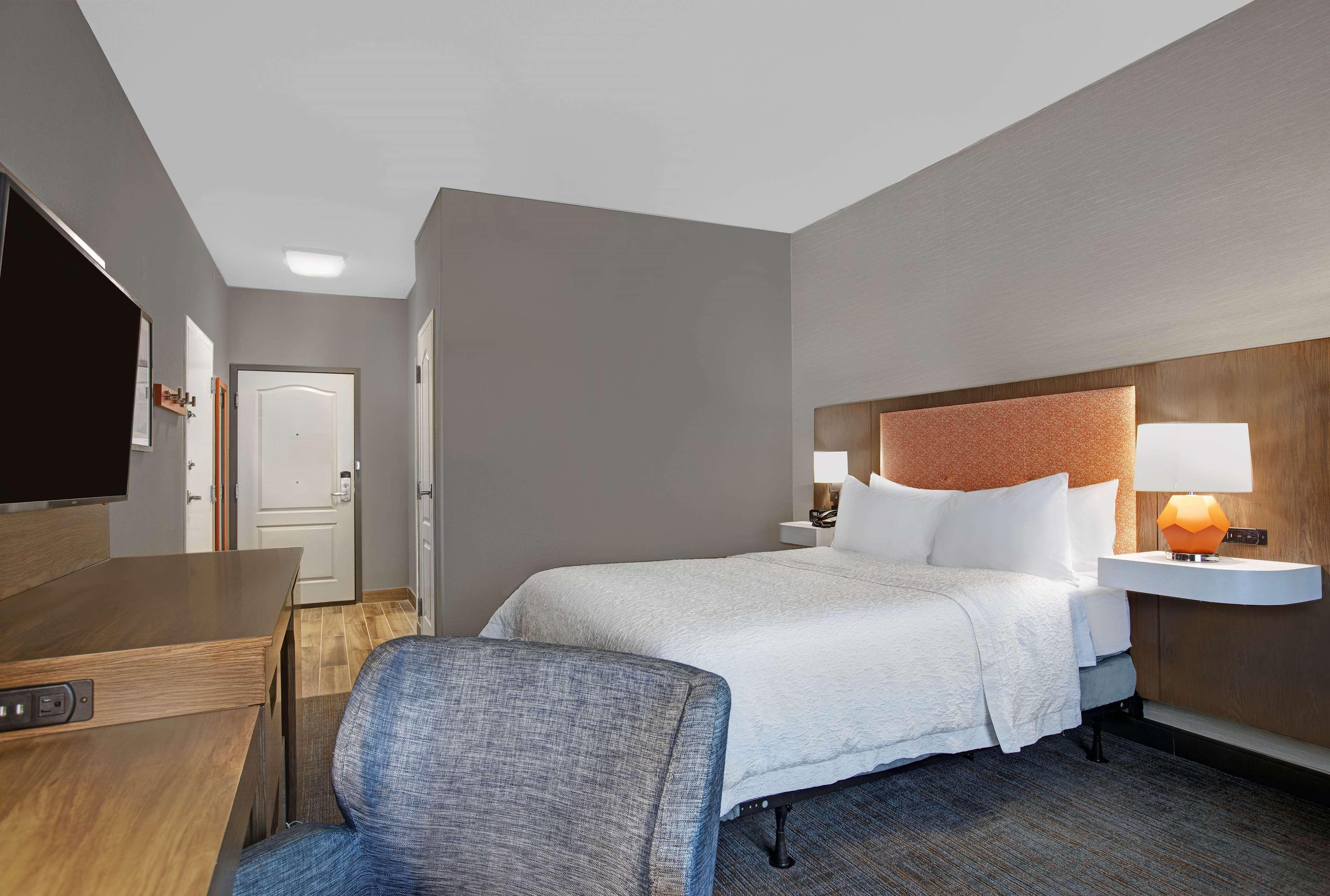 Hampton Inn Keokuk Exterior photo